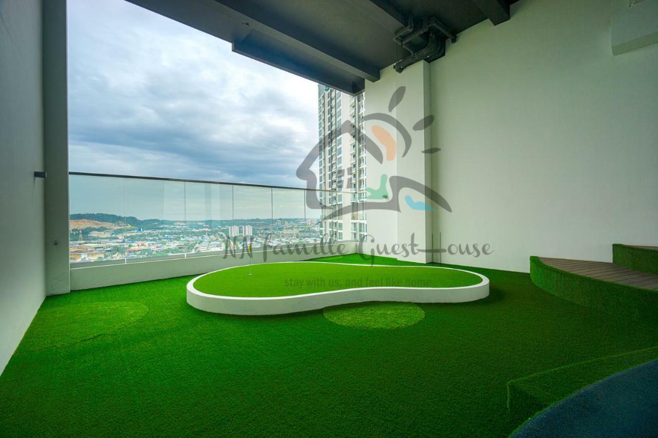 Nn Famille Guest House Пасир-Гуданг Экстерьер фото