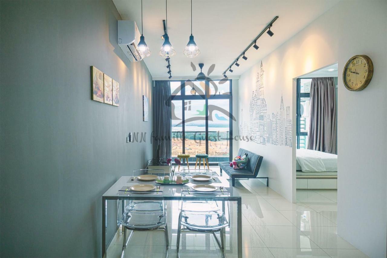 Nn Famille Guest House Пасир-Гуданг Экстерьер фото